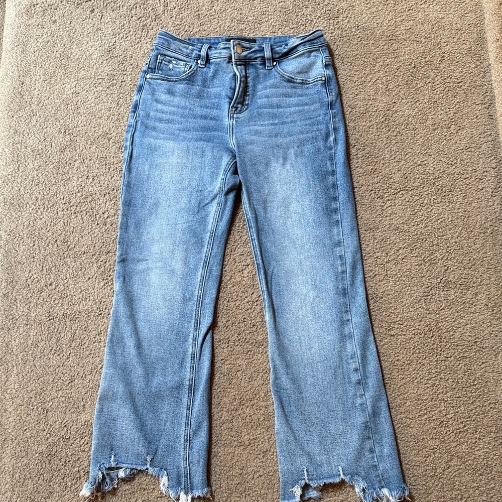 Stylish Blue Ankle Jeans for Women